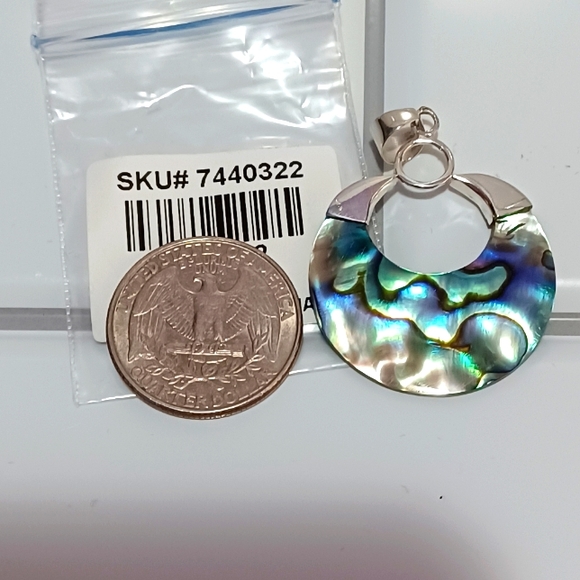 Abalone Shell Pendant in Sterling Silver - Picture 3 of 4